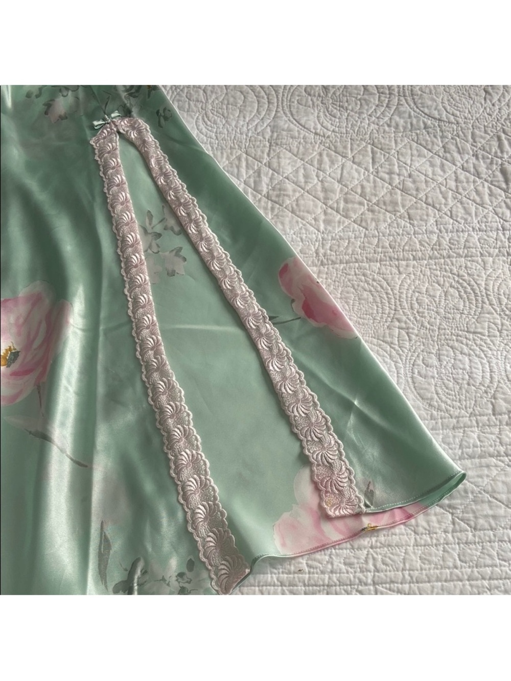 Dior Vintage Slip Dress Chemise Satin Floral Lace Pastels - Picture 8 of 9